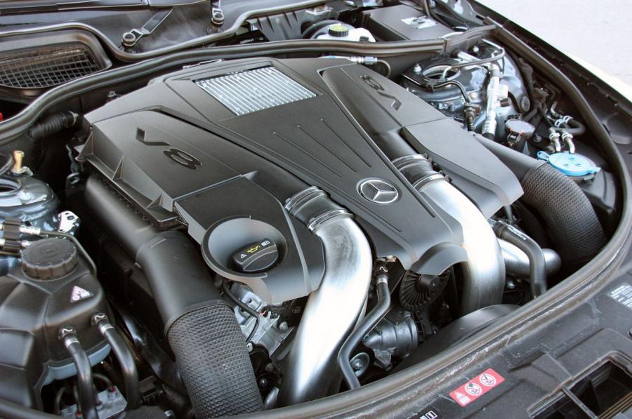  Mercedes-Benz CL550 4Matic 2011 года  (фото 27 из 40)